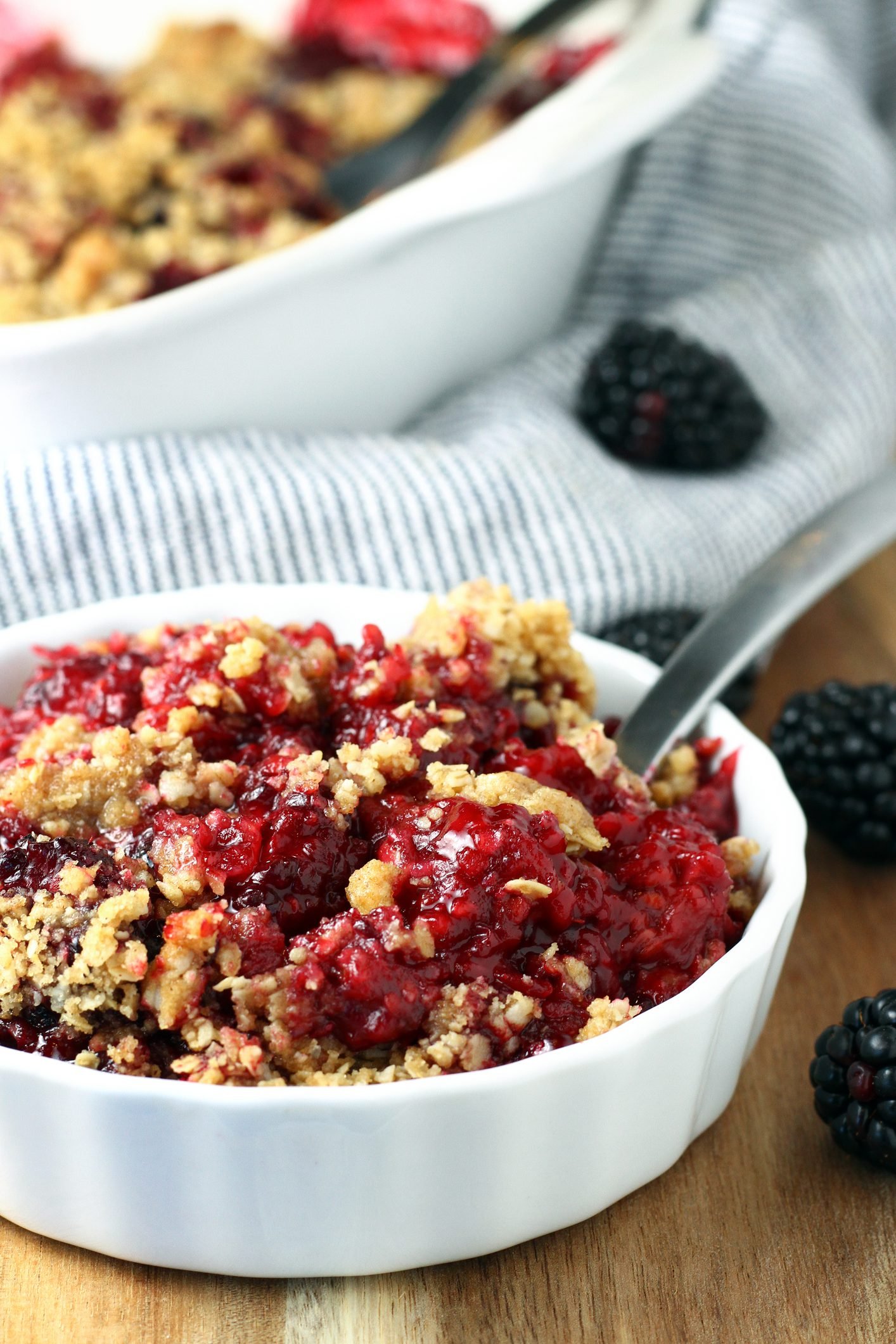 Warm Spiced Blackberry Crisp Under Golden Oats