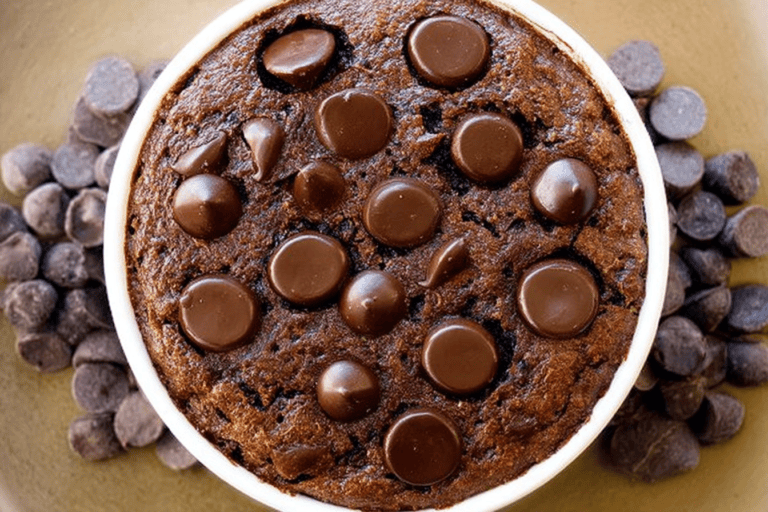 Decadent Baked Oats With Rich Chocolate Flavor