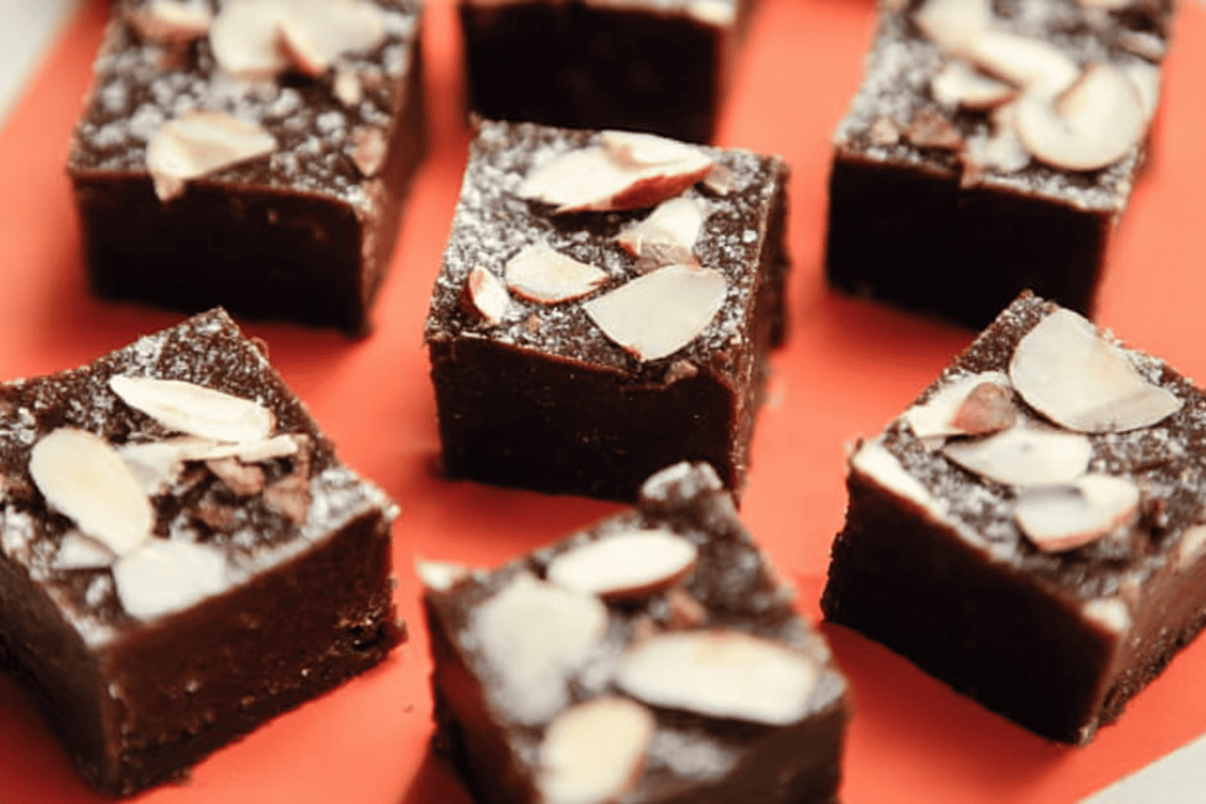 Easy Homemade Chocolate Freezer Fudge Recipe