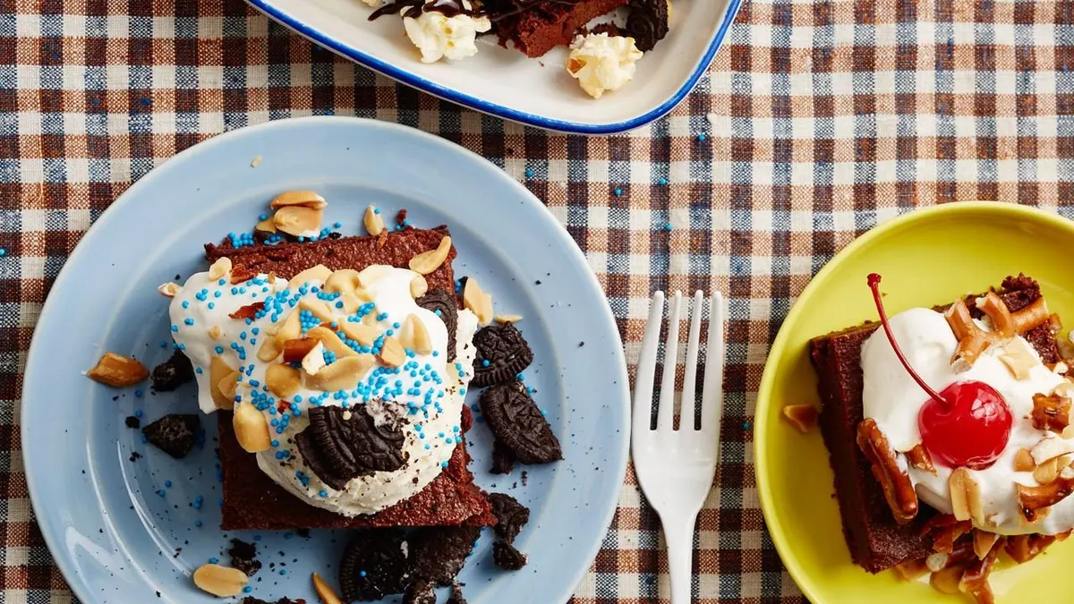 20 Fudgy Chocolate Dessert Recipes for Dense Bites
